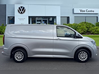 Used Volkswagen Transporter 2025 for sale - 78052674: Photo