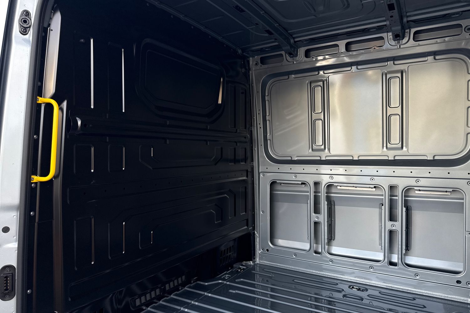 Used Volkswagen Crafter 2025 for sale - 76955413: Photo 45