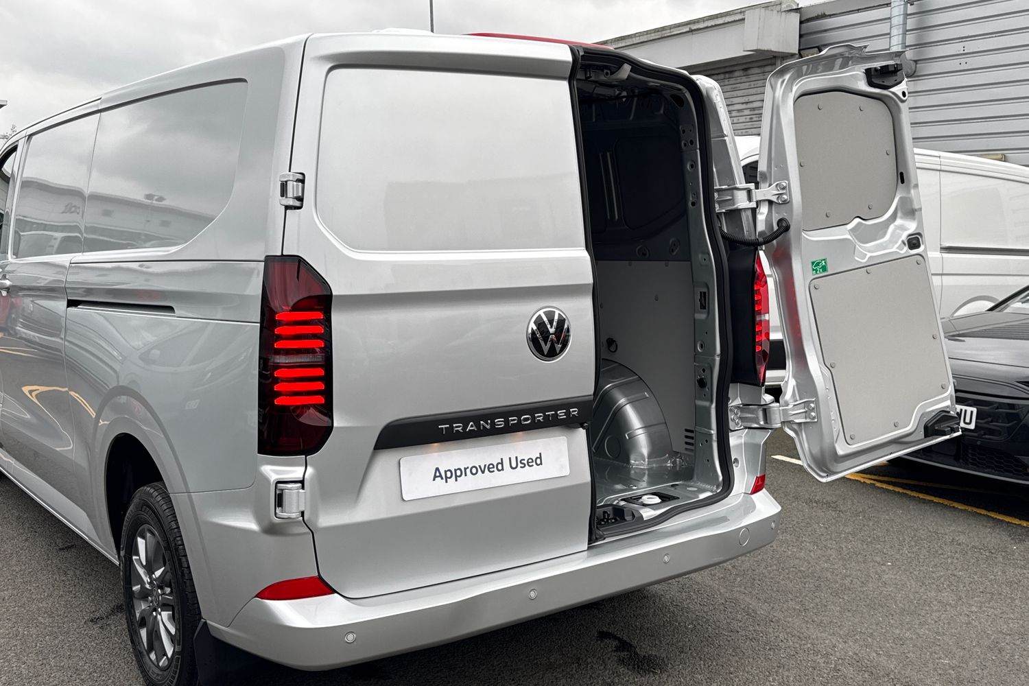 Used Volkswagen Transporter 2025 for sale - 76705569: Photo 39