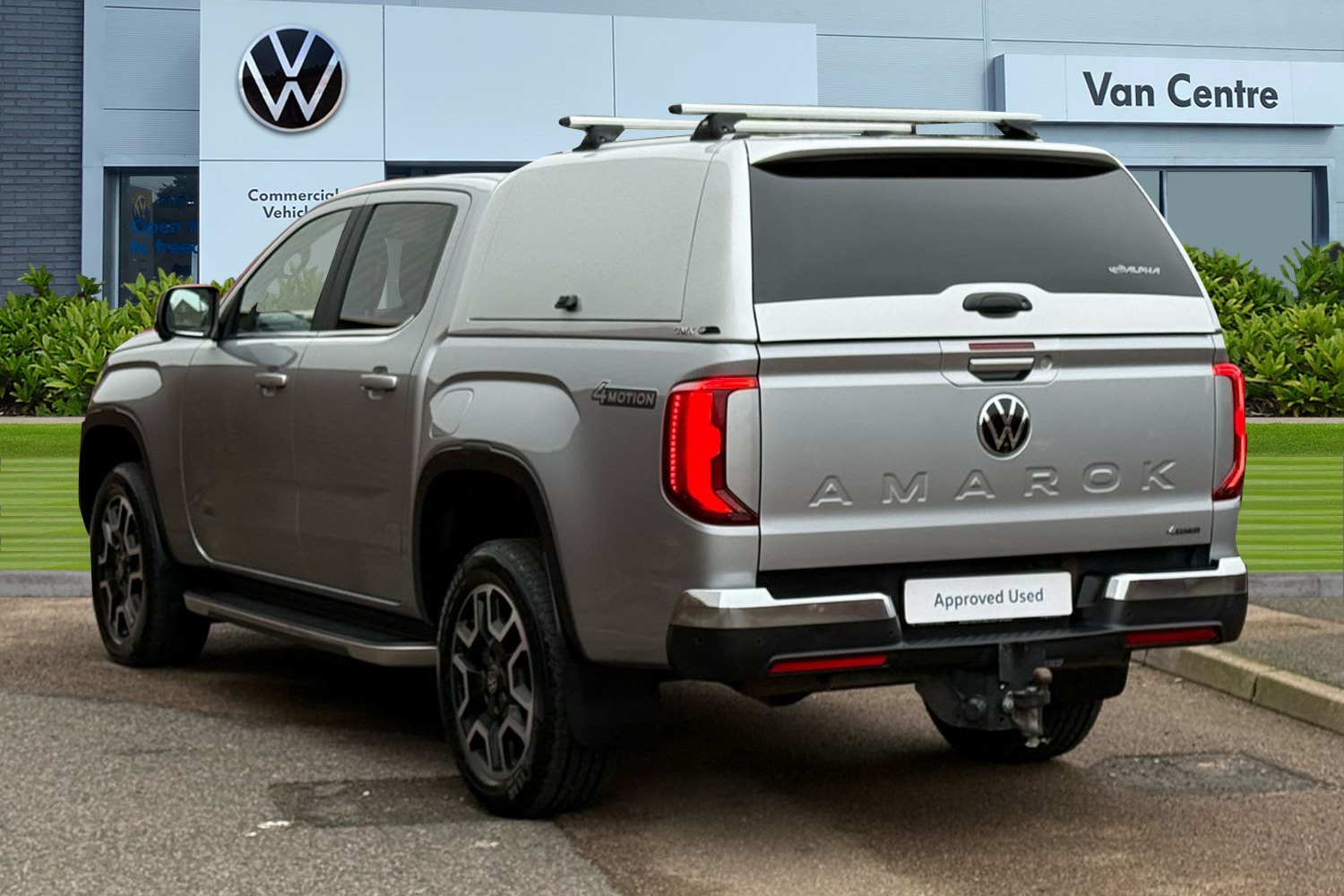 Used Volkswagen Amarok 2024 for sale - 77429593: Photo 2