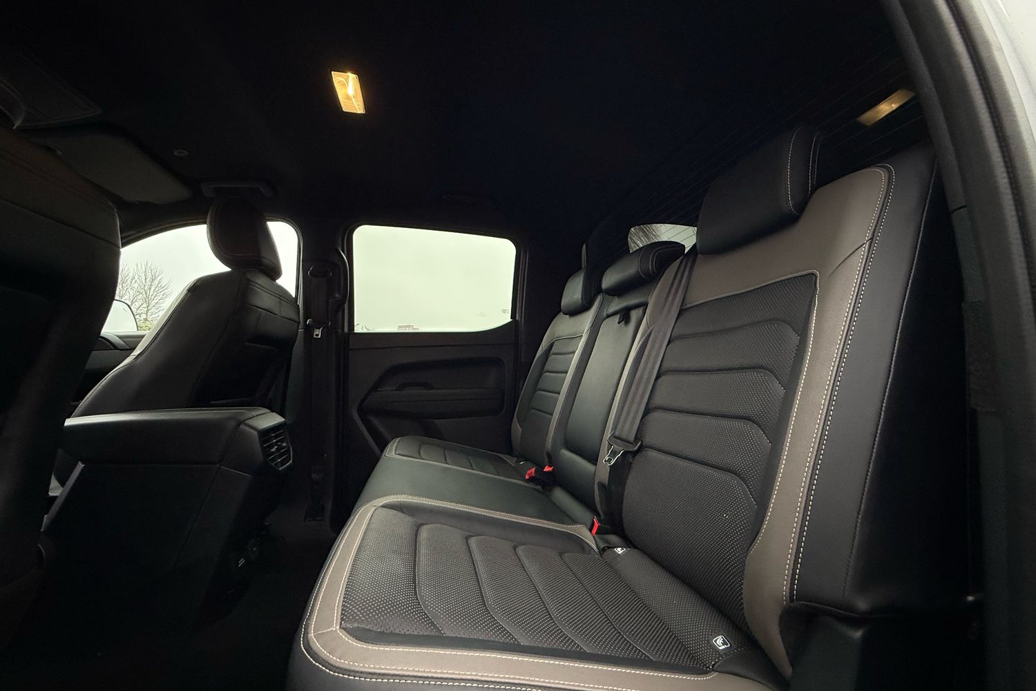 Used Volkswagen Amarok 2024 for sale - 77429593: Photo 48