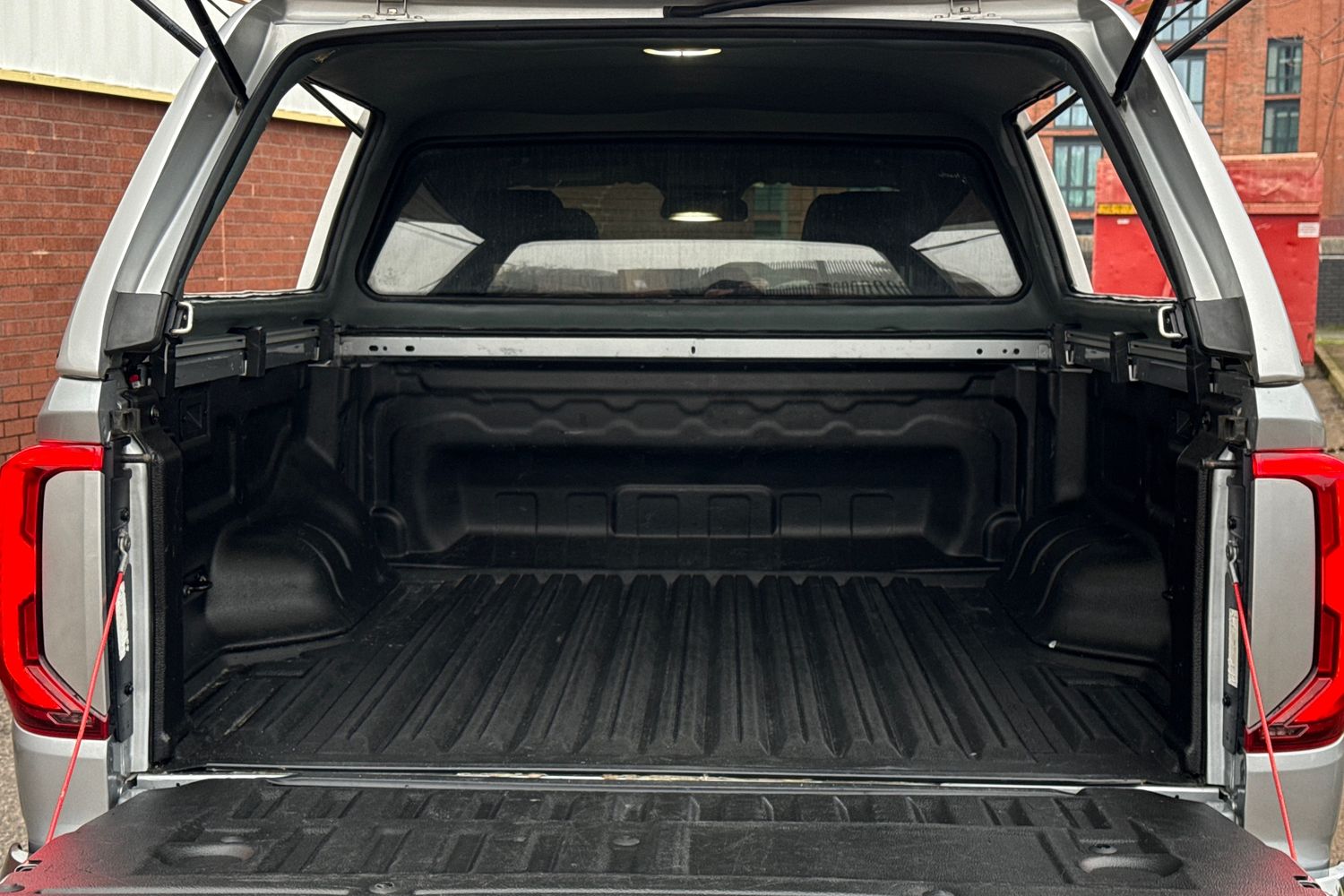 Used Volkswagen Amarok 2024 for sale - 77429593: Photo 7