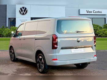 Used Volkswagen Transporter 2025 for sale - 77093630: Photo