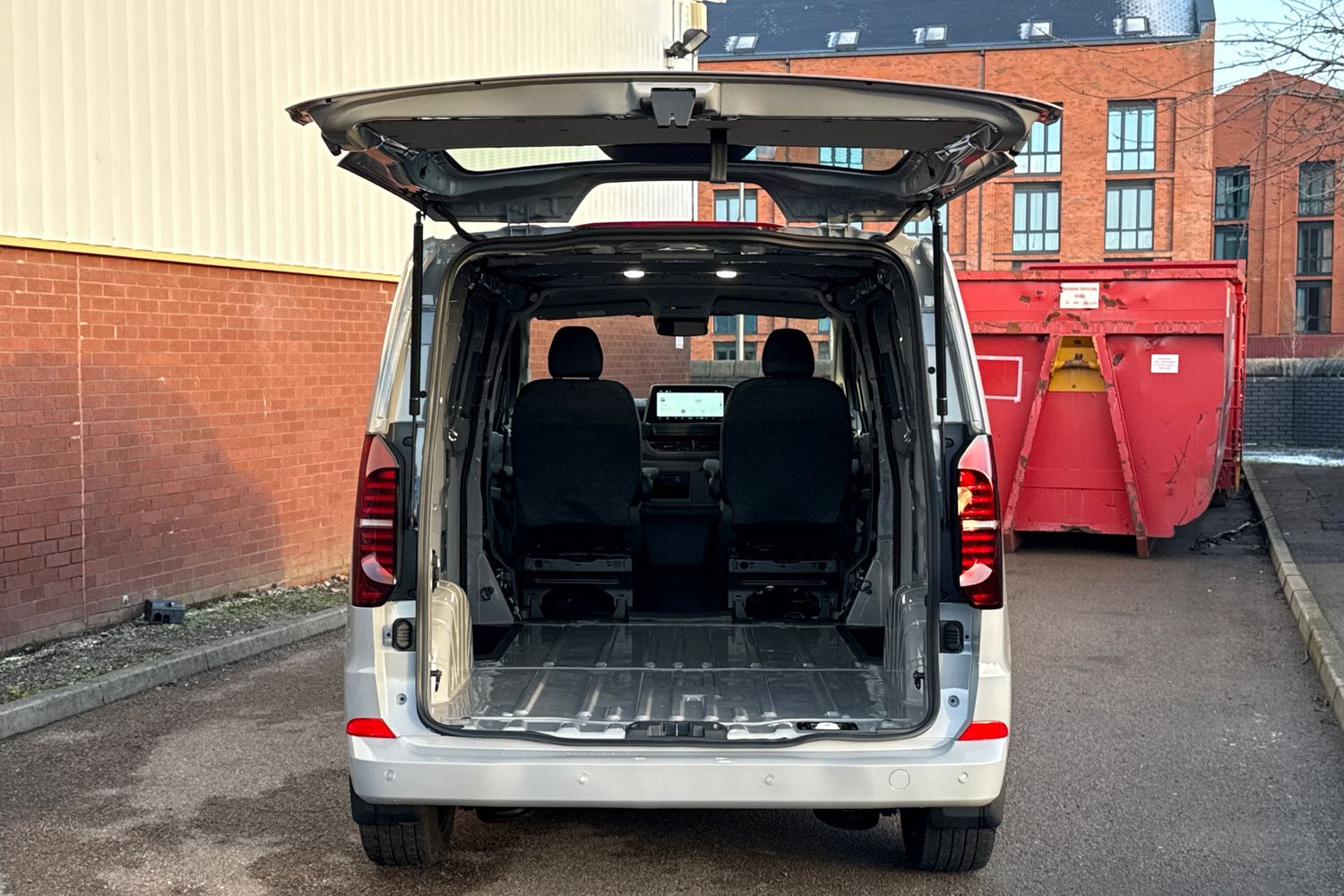 Used Volkswagen Transporter 2025 for sale - 77093630: Photo 38