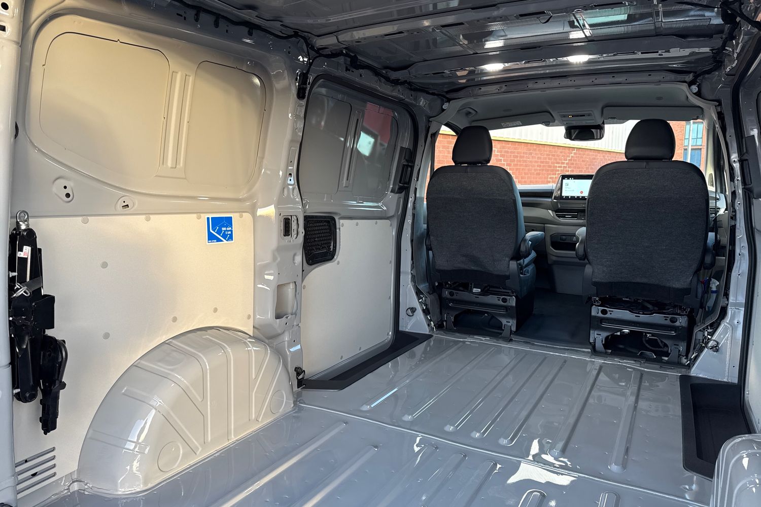 Used Volkswagen Transporter 2025 for sale - 77093630: Photo 39