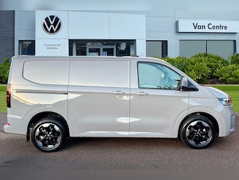 Used Volkswagen Transporter 2025 for sale - 77093630: Photo