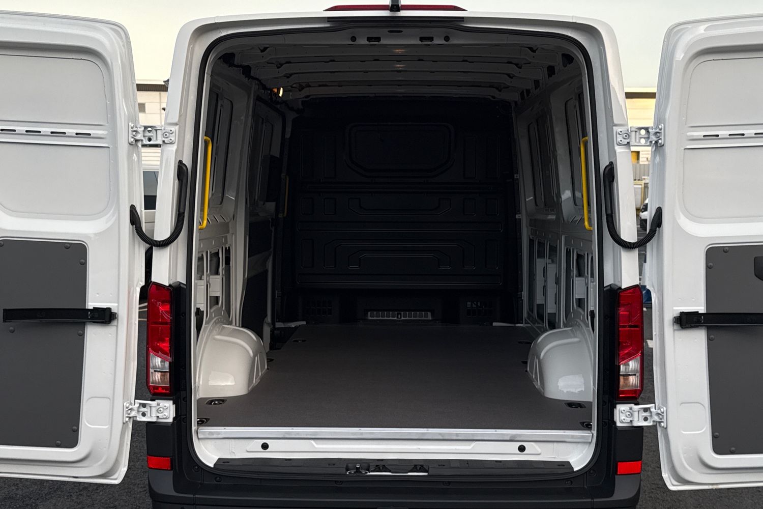 Used Volkswagen Crafter 2025 for sale - 77006872: Photo 6