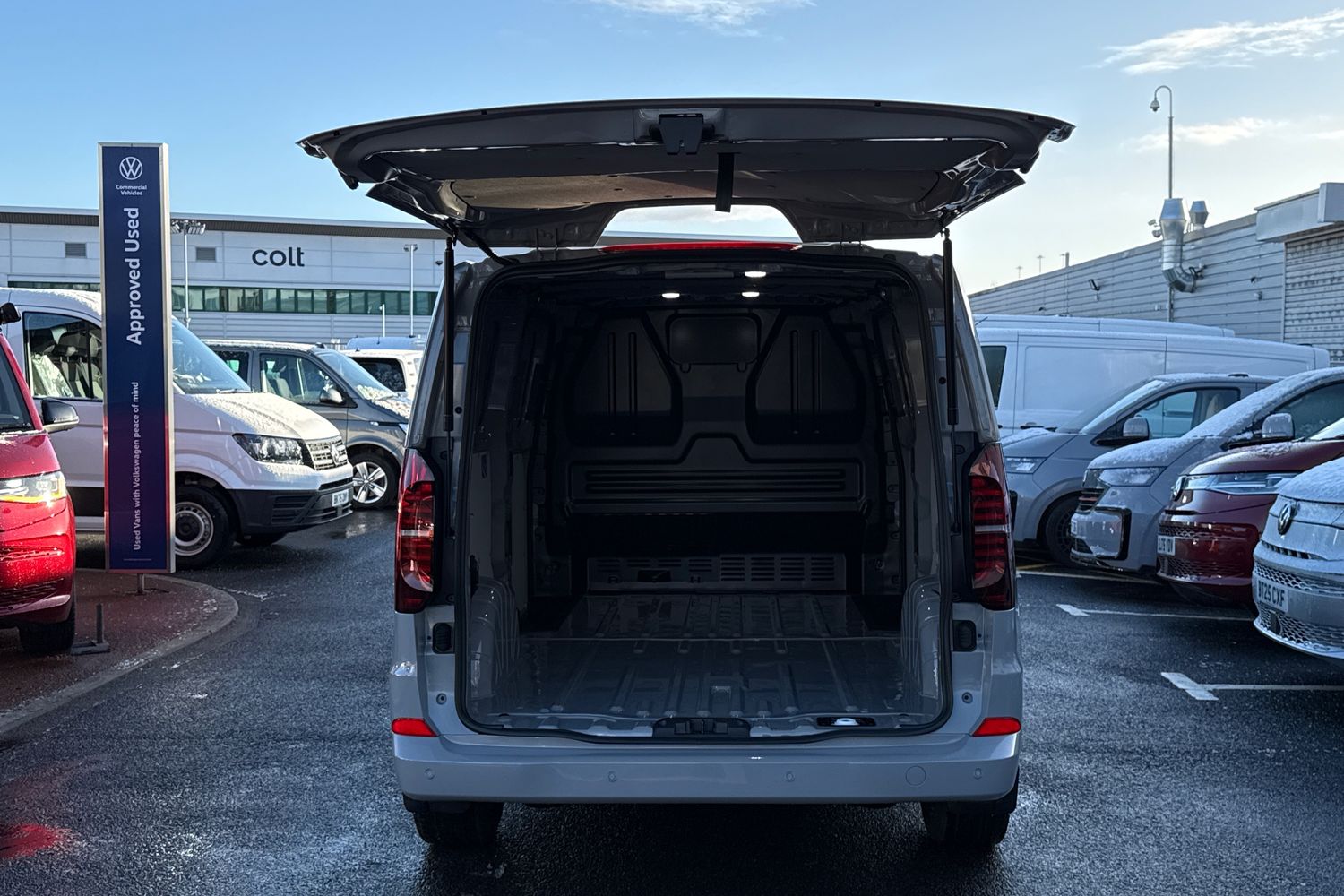 Used Volkswagen Transporter 2025 for sale - 77139088: Photo 39