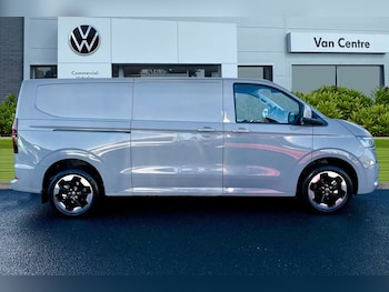 Used Volkswagen Transporter 2025 for sale - 77139088: Photo