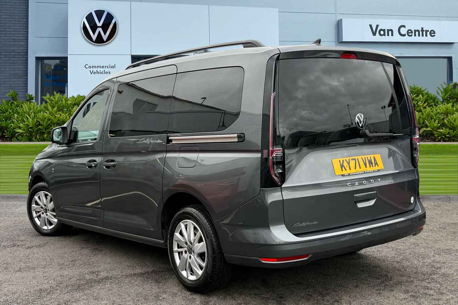 Used Volkswagen Caddy California Maxi 2021 for sale - 76476110: Photo 2