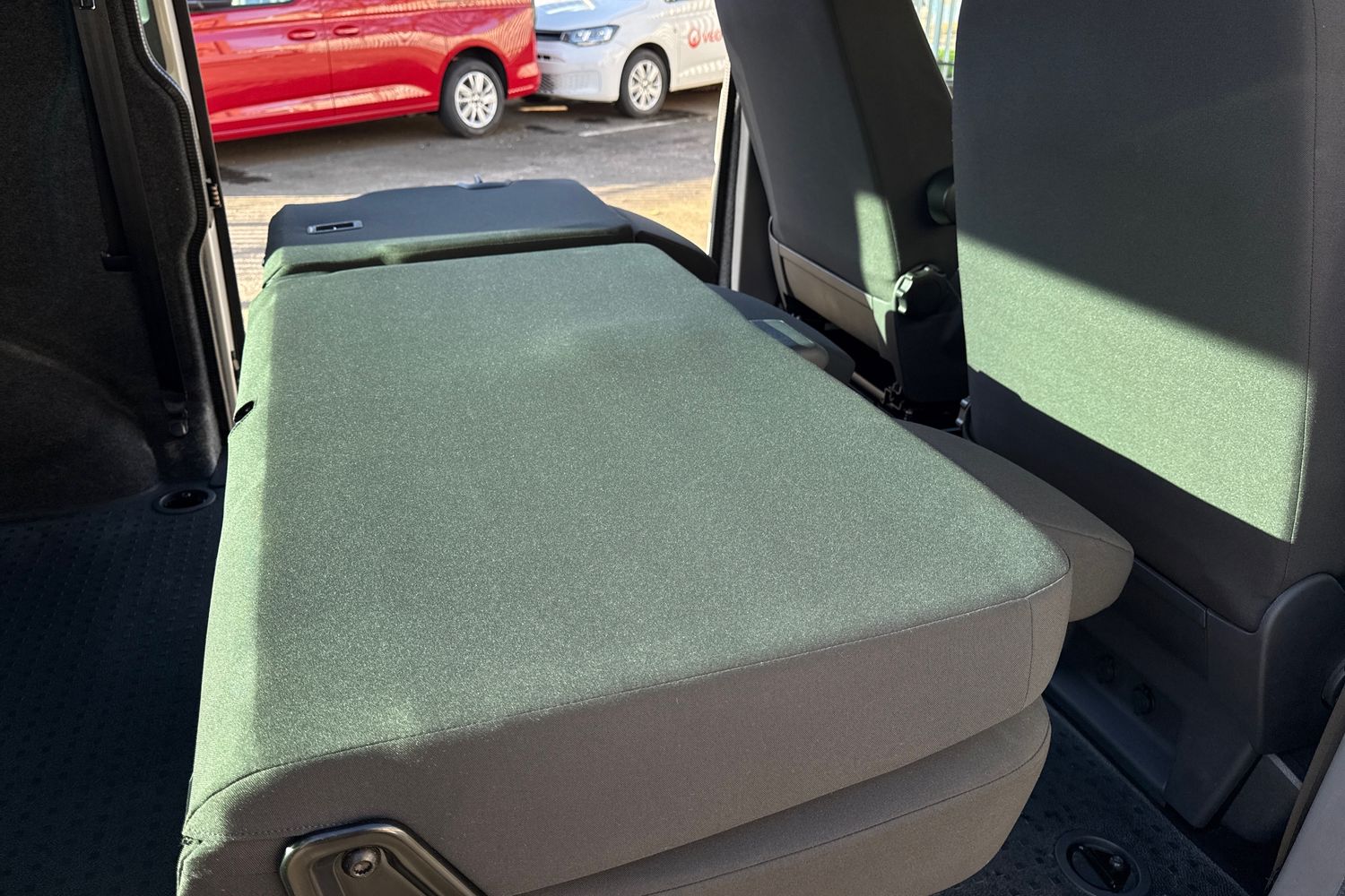 Used Volkswagen Transporter 2020 for sale - 76610993: Photo 41