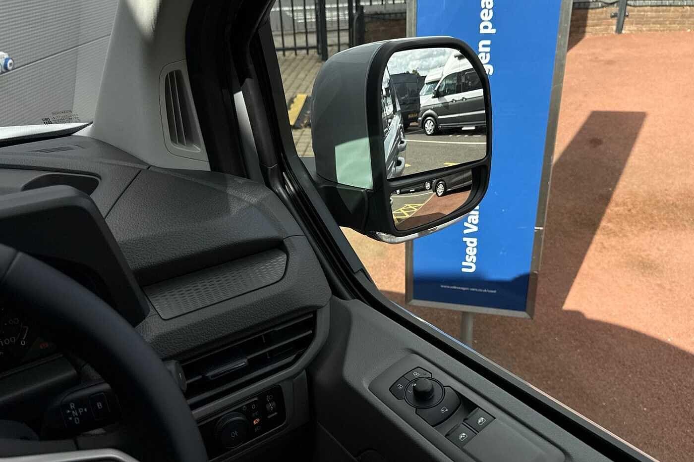 Used Volkswagen Transporter 2025 for sale - 77101138: Photo 17