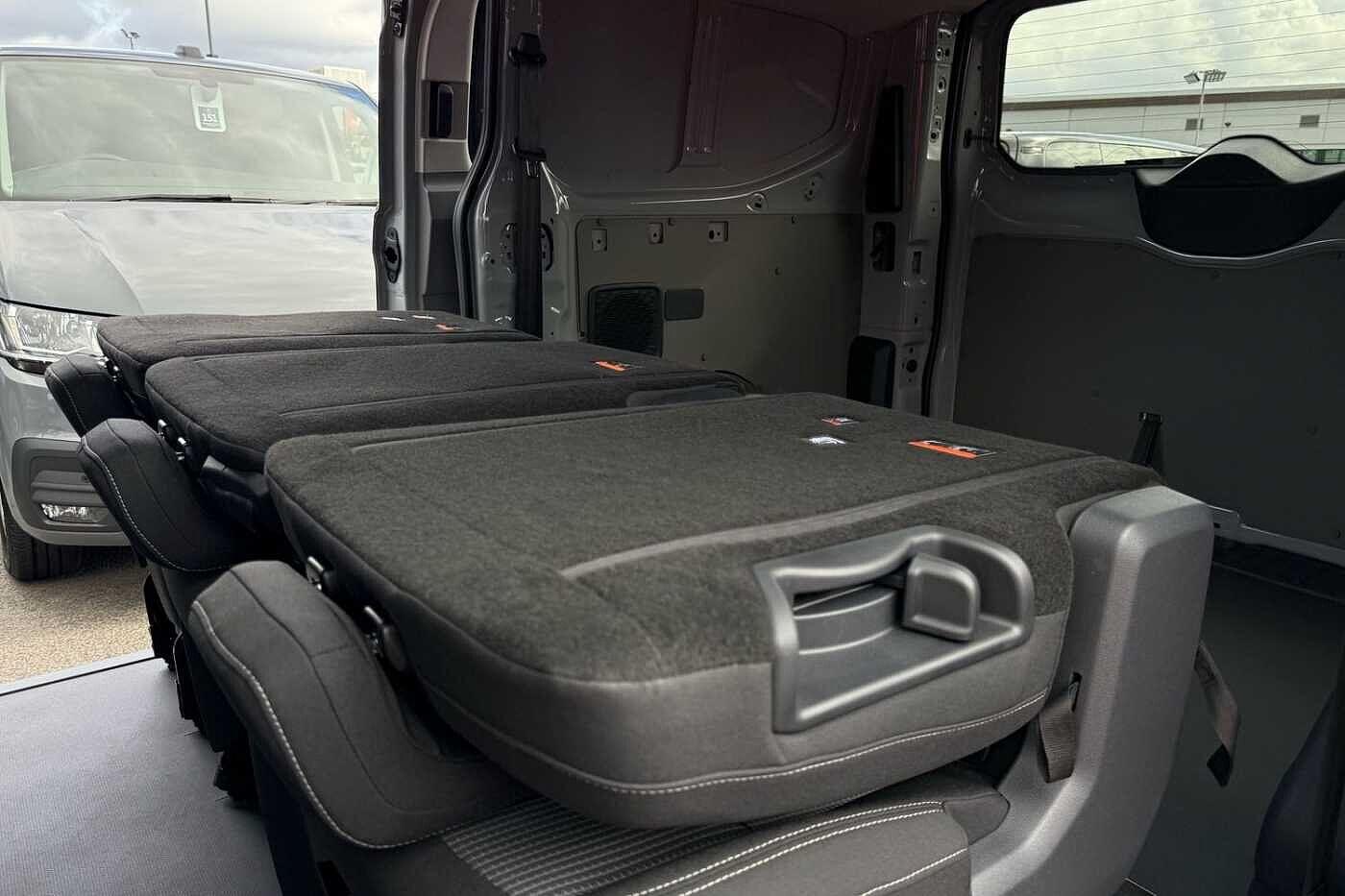 Used Volkswagen Transporter 2025 for sale - 77101138: Photo 44