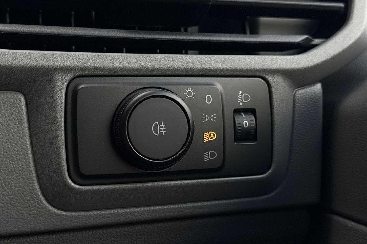 Used Volkswagen Transporter 2025 for sale - 77101138: Photo 60