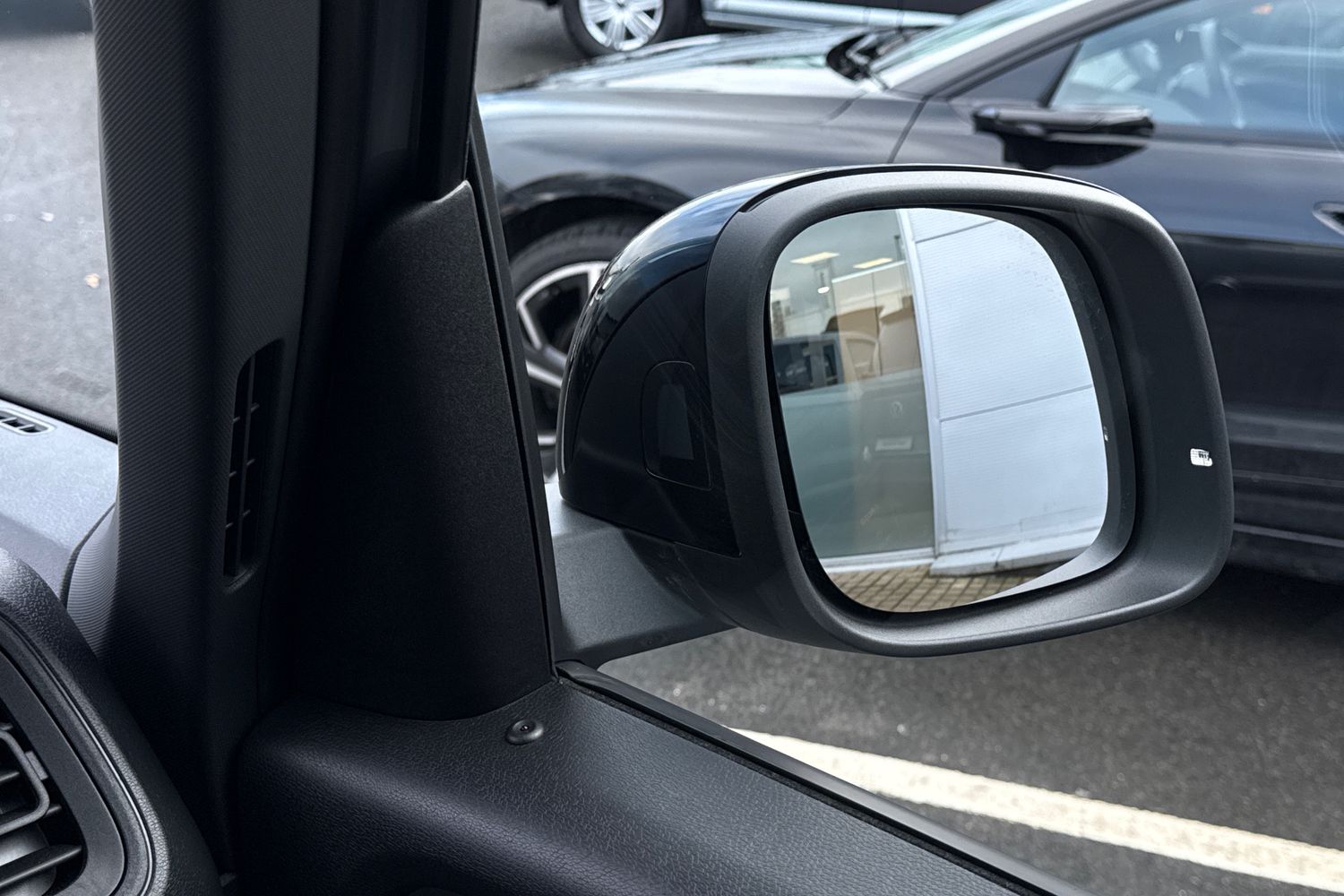 Used Volkswagen ID.Buzz 2025 for sale - 77233251: Photo 20