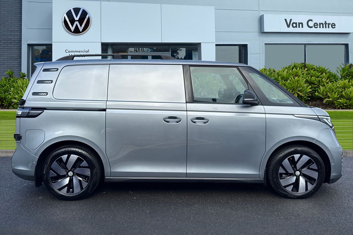 Used Volkswagen ID.Buzz 2025 for sale - 77233251: Photo 3