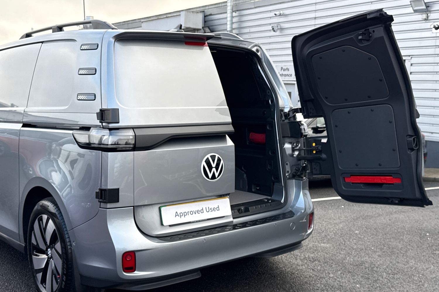 Used Volkswagen ID.Buzz 2025 for sale - 77233251: Photo 41