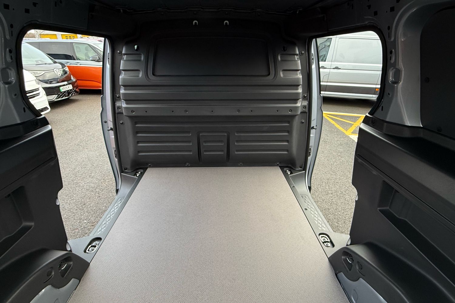 Used Volkswagen ID.Buzz 2025 for sale - 77233251: Photo 46