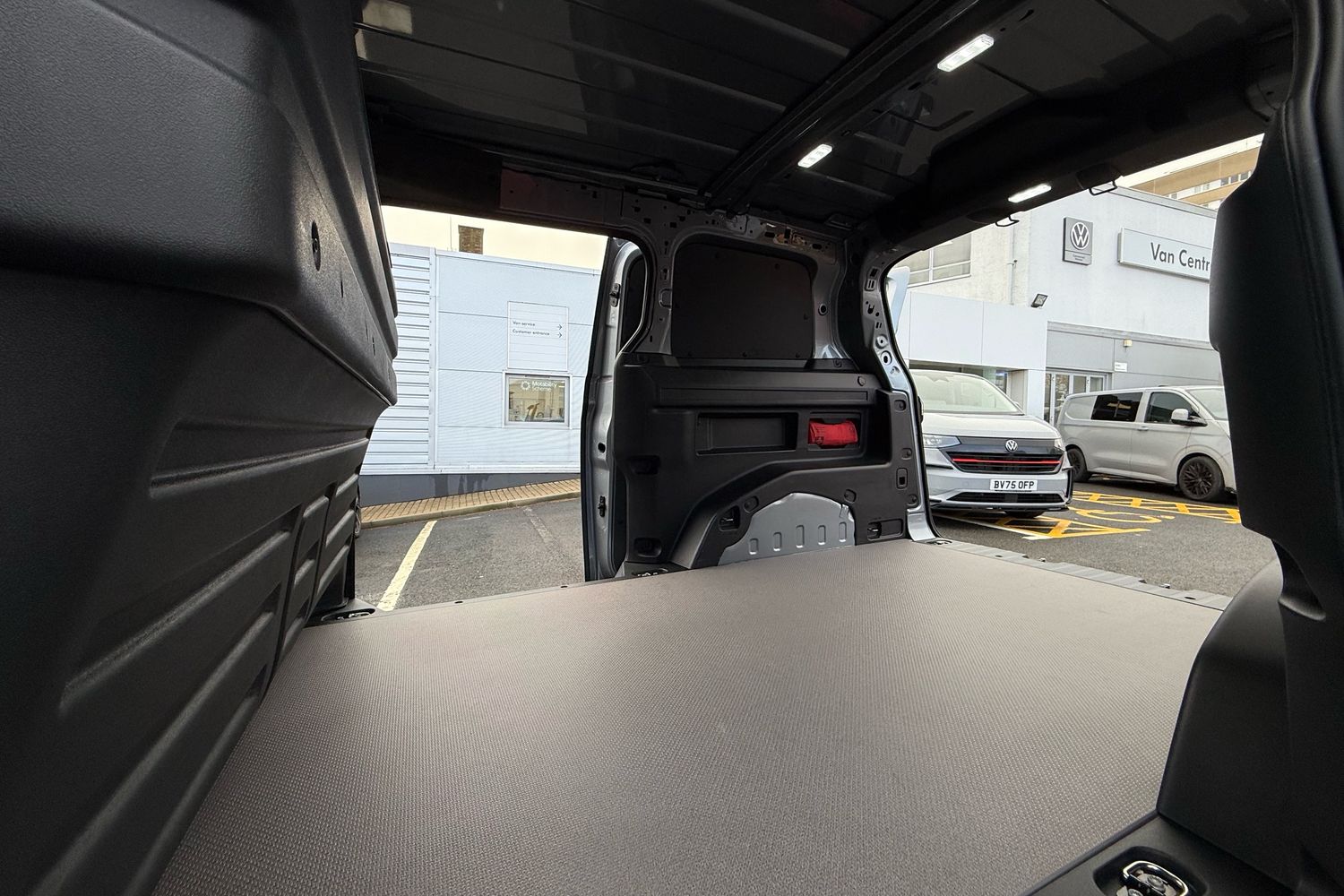 Used Volkswagen ID.Buzz 2025 for sale - 77233251: Photo 47