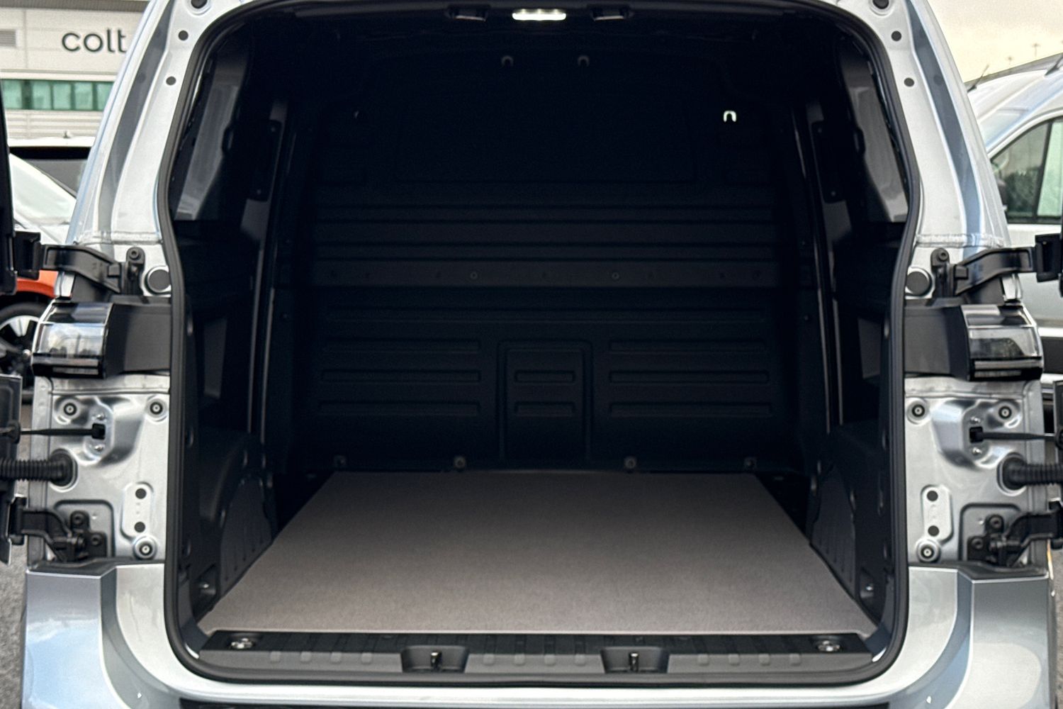 Used Volkswagen ID.Buzz 2025 for sale - 77233251: Photo 6