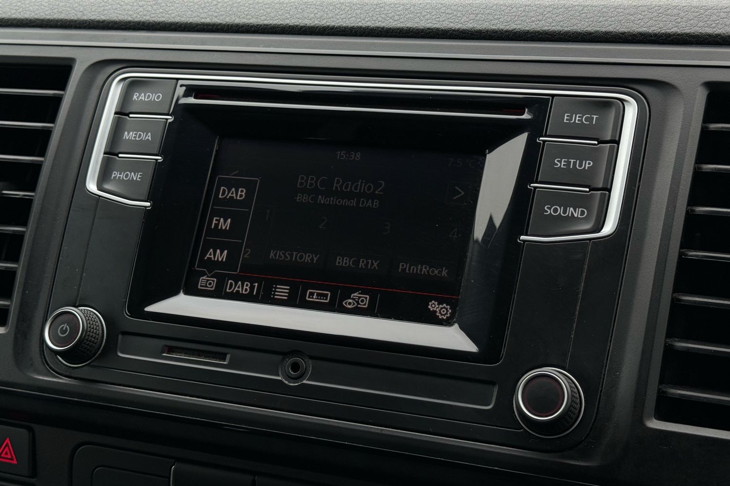 Used Volkswagen Transporter 2017 for sale - 77147492: Photo 56