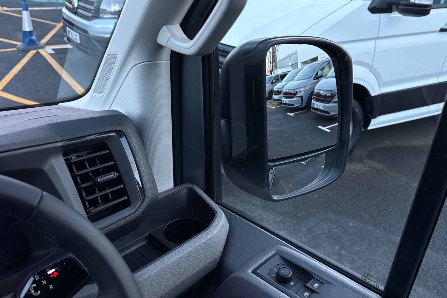 Used Volkswagen Crafter 2025 for sale - 76922854: Photo 20