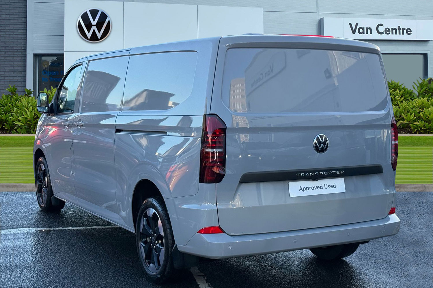 Used Volkswagen Transporter 2025 for sale - 77088624: Photo 2