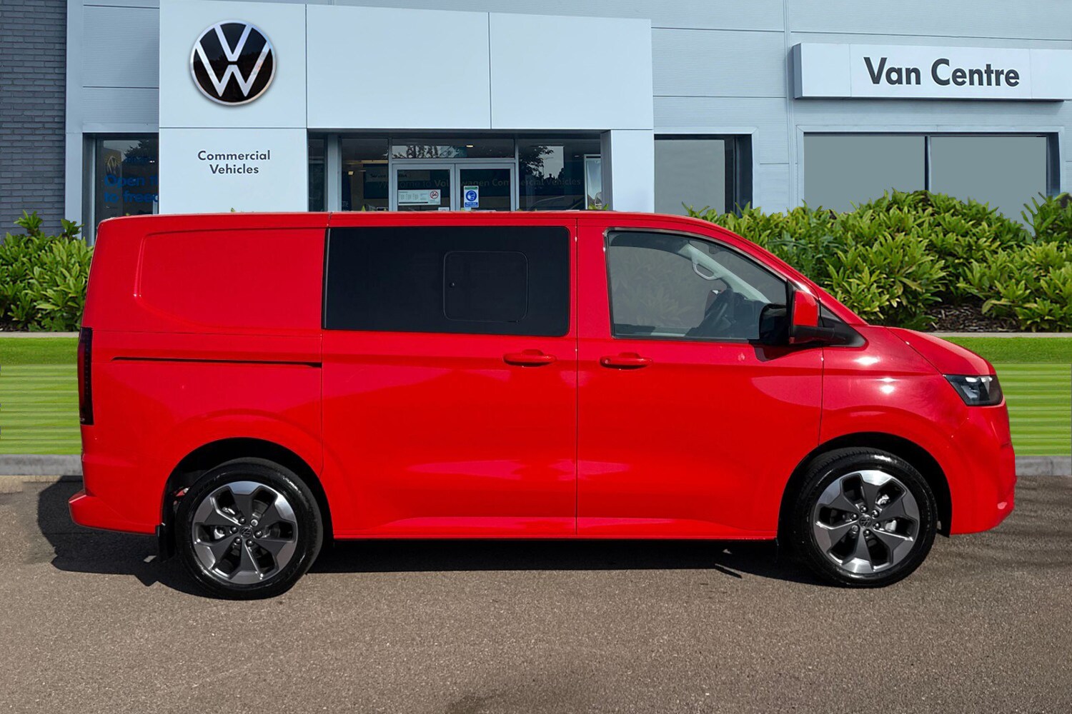 Used Volkswagen Transporter 2026 for sale - 78055844: Photo 3