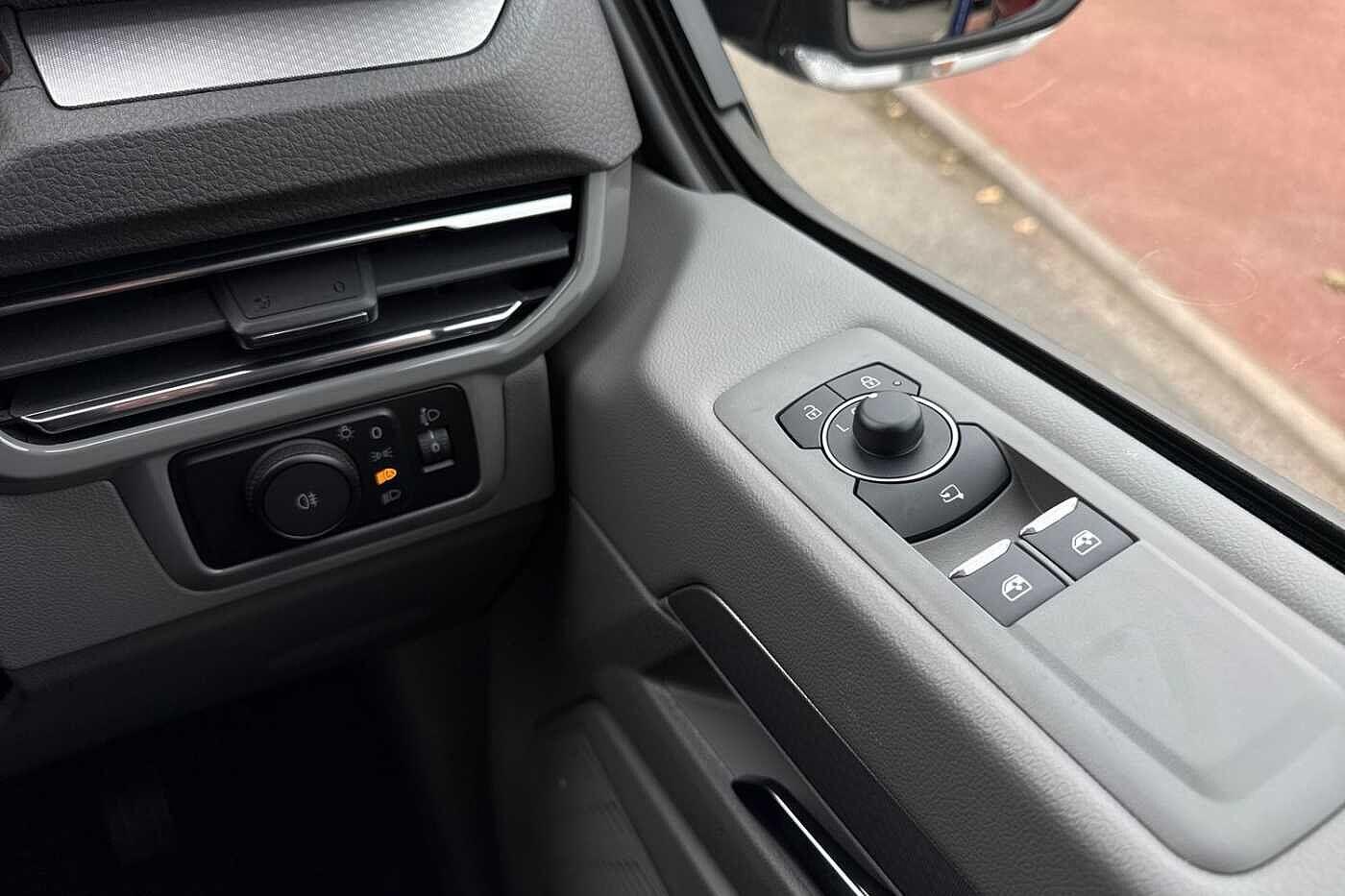 Used Volkswagen Transporter 2025 for sale - 76750811: Photo 17