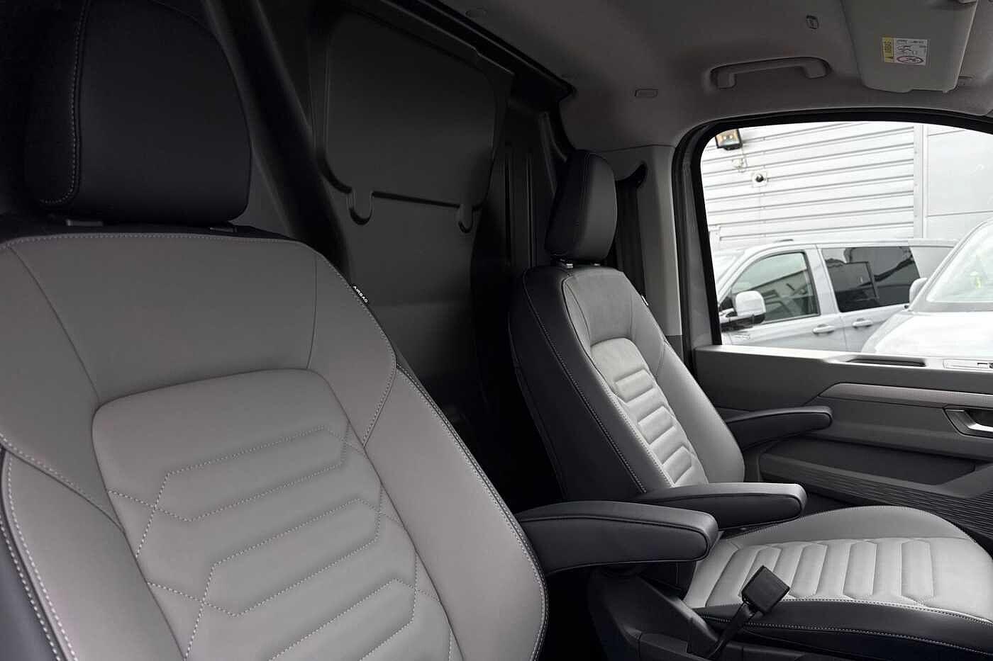 Used Volkswagen Transporter 2025 for sale - 76750811: Photo 20