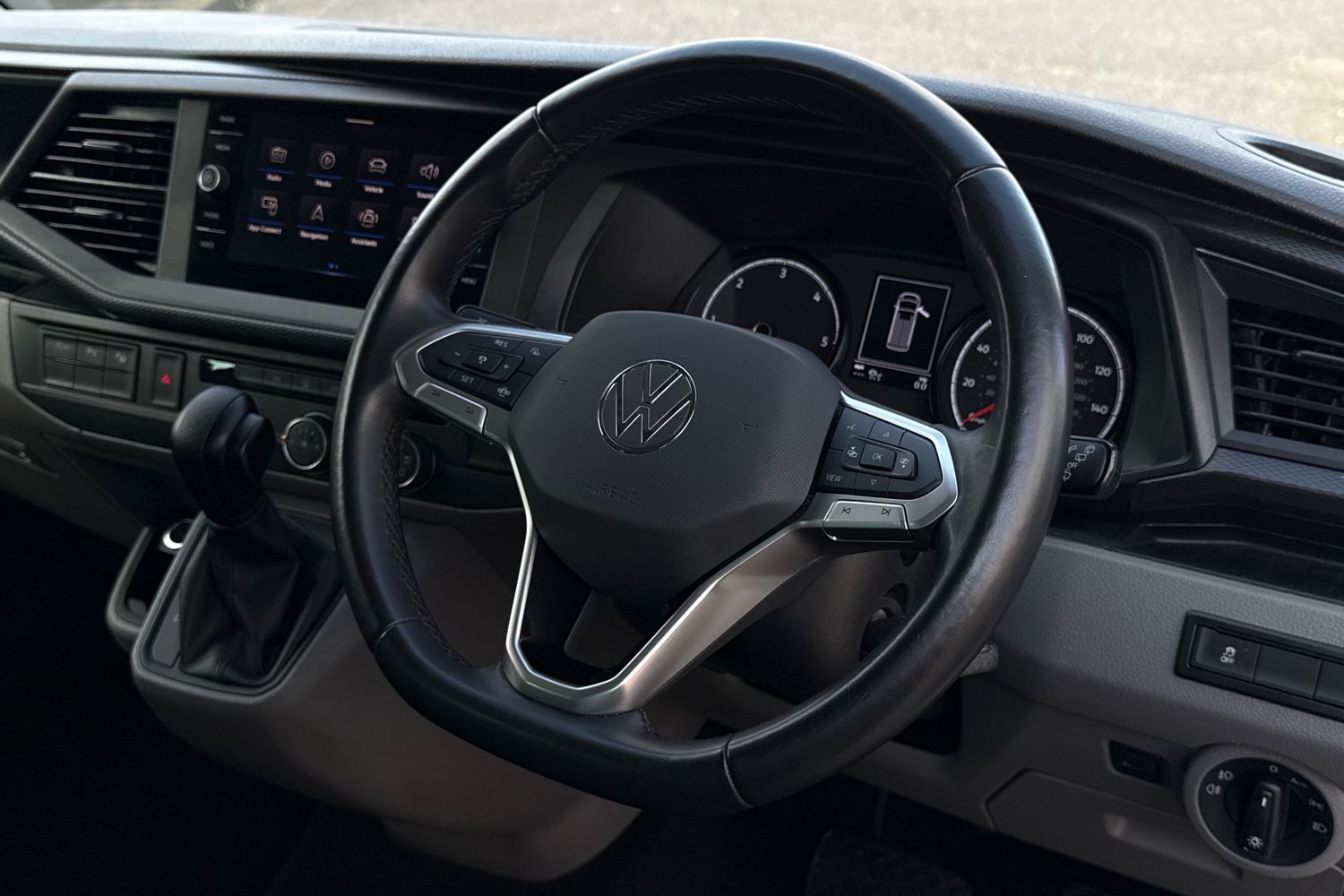 Used Volkswagen Transporter 2024 for sale - 77774146: Photo 17