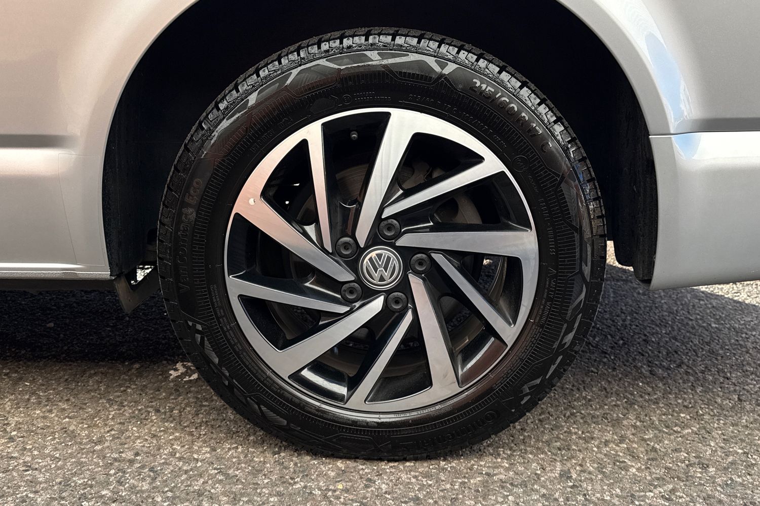 Used Volkswagen California 2024 for sale - 76705491: Photo 12