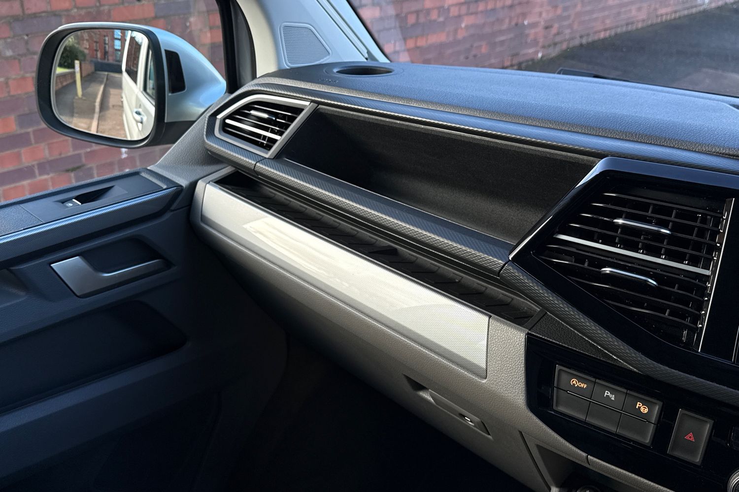 Used Volkswagen California 2024 for sale - 76705491: Photo 20