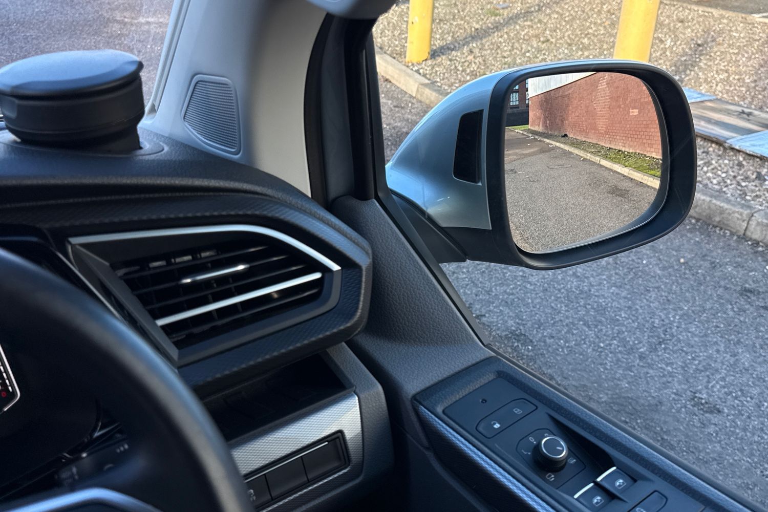 Used Volkswagen California 2024 for sale - 76705491: Photo 21