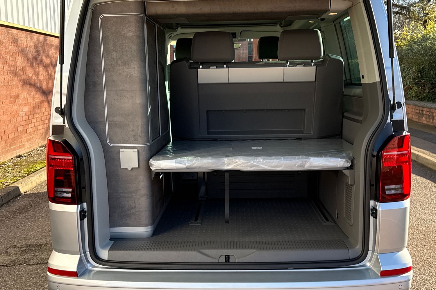 Used Volkswagen California 2024 for sale - 76705491: Photo 7