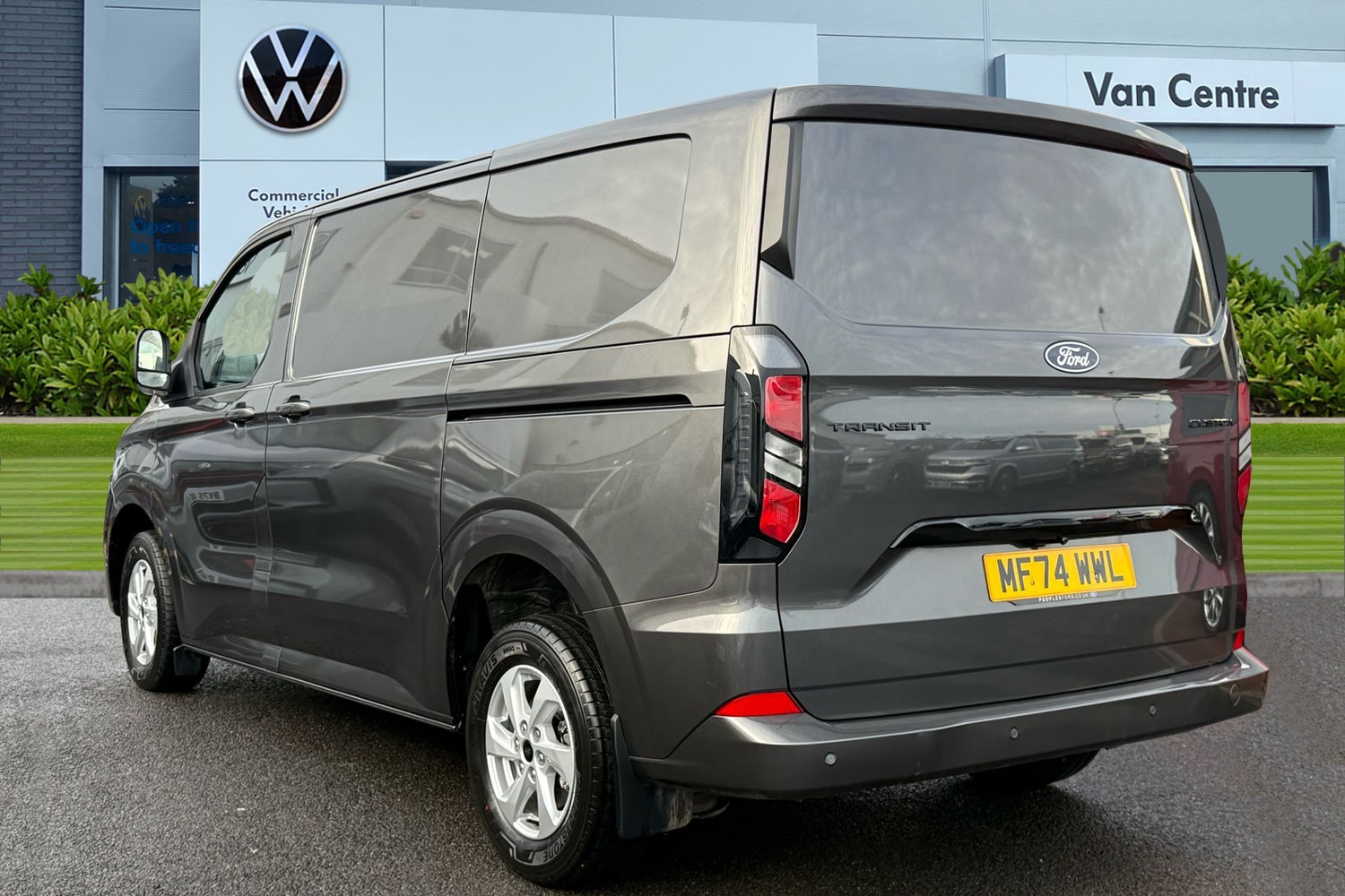 Used Ford Transit Custom 2024 for sale - 76876028: Photo 2