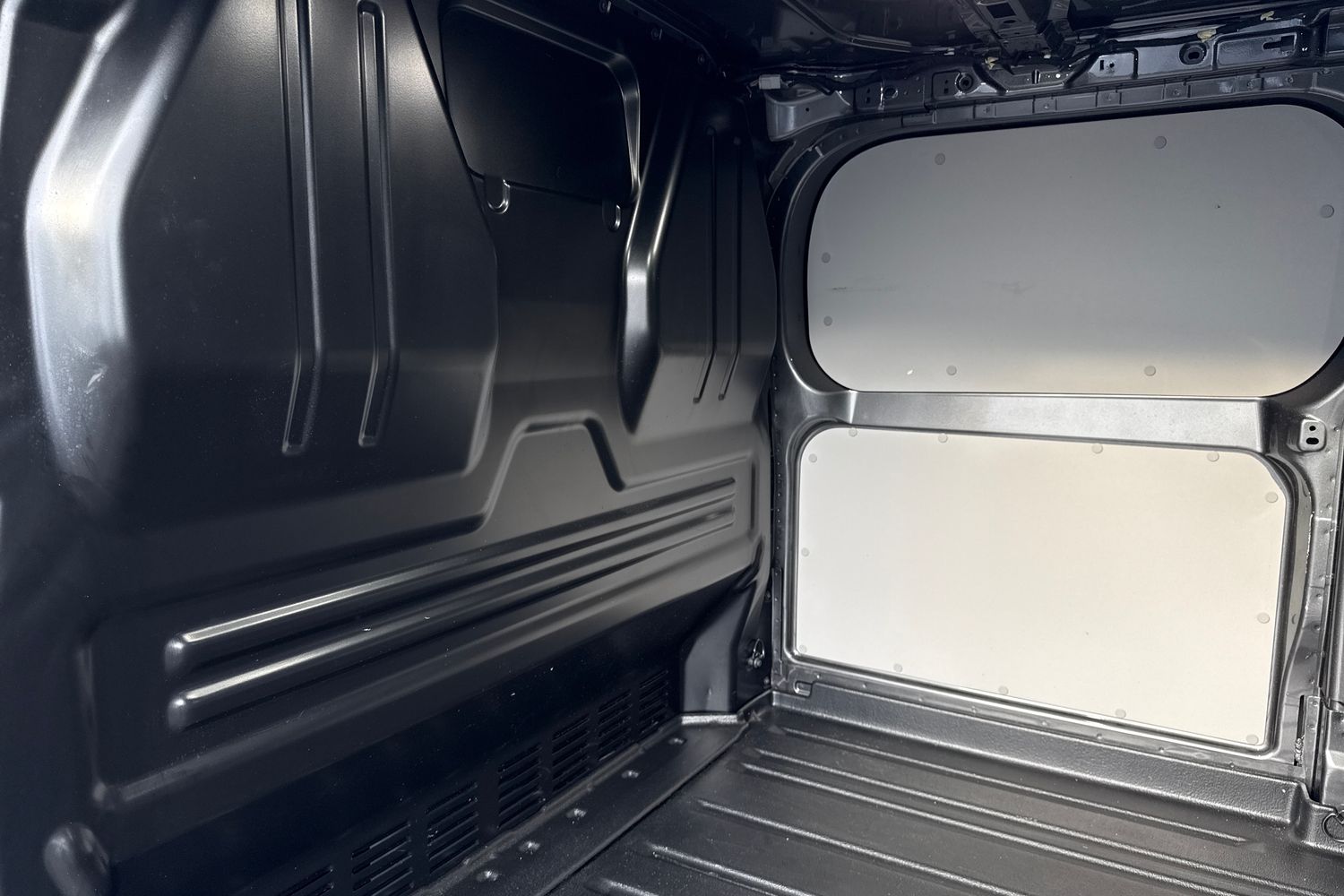 Used Ford Transit Custom 2024 for sale - 76876028: Photo 37