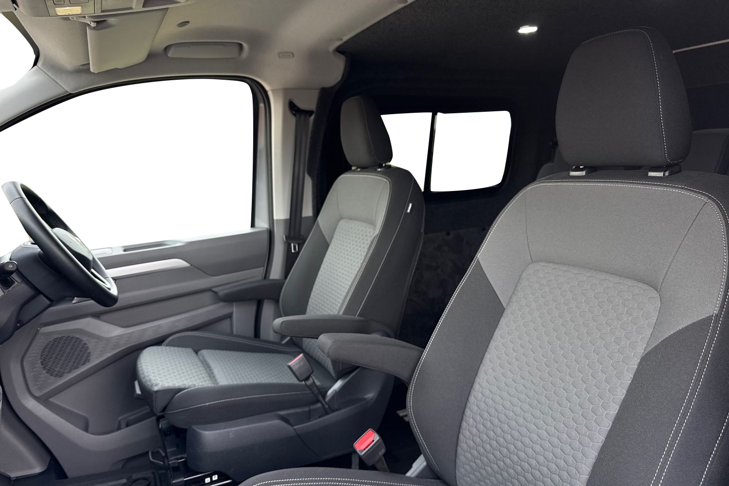 Used Volkswagen Transporter 2025 for sale - 78224359: Photo 15