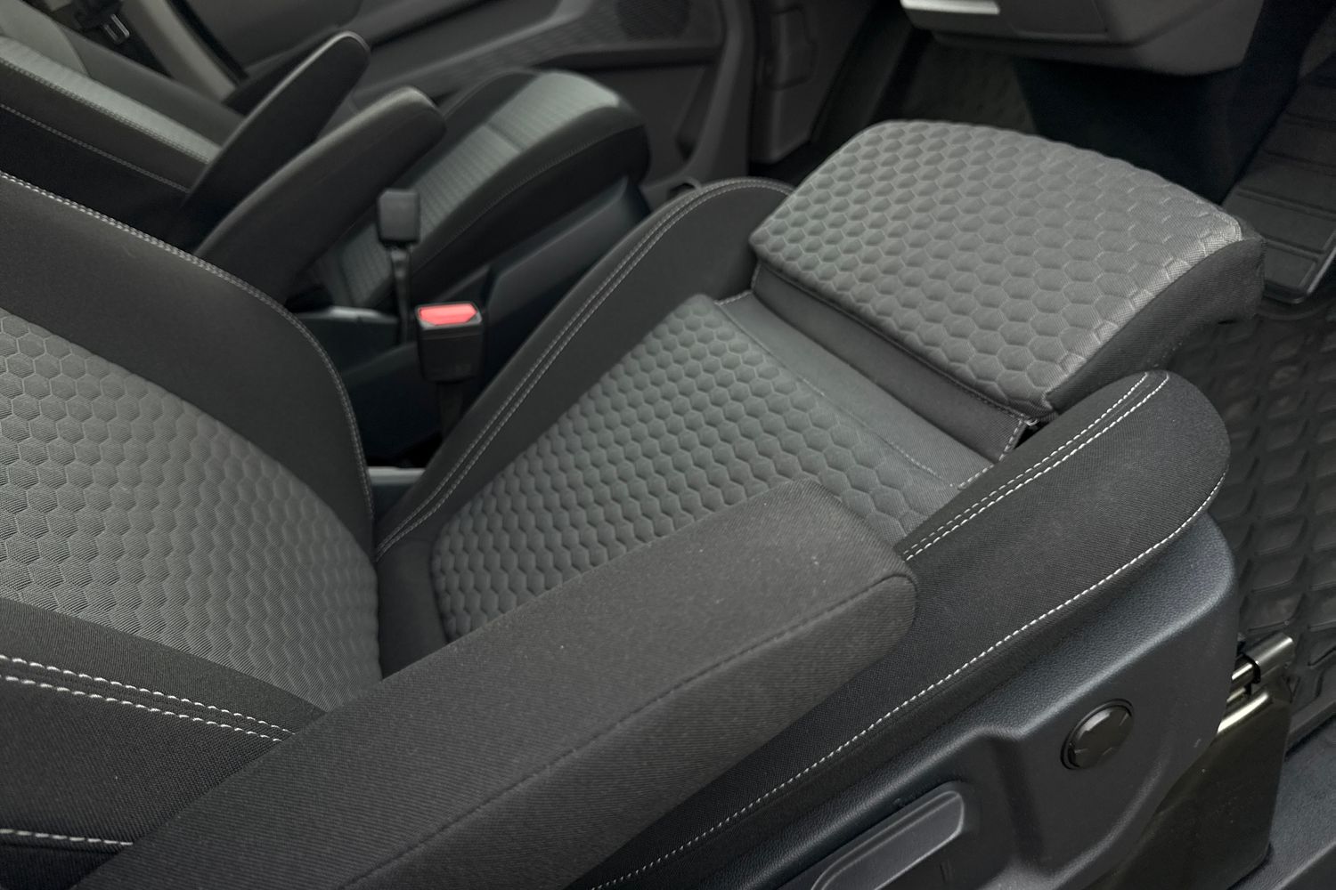 Used Volkswagen Transporter 2025 for sale - 78224359: Photo 52