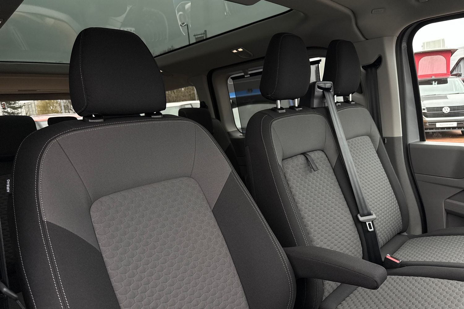 Used Volkswagen Transporter Shuttle 2025 for sale - 77048476: Photo 23