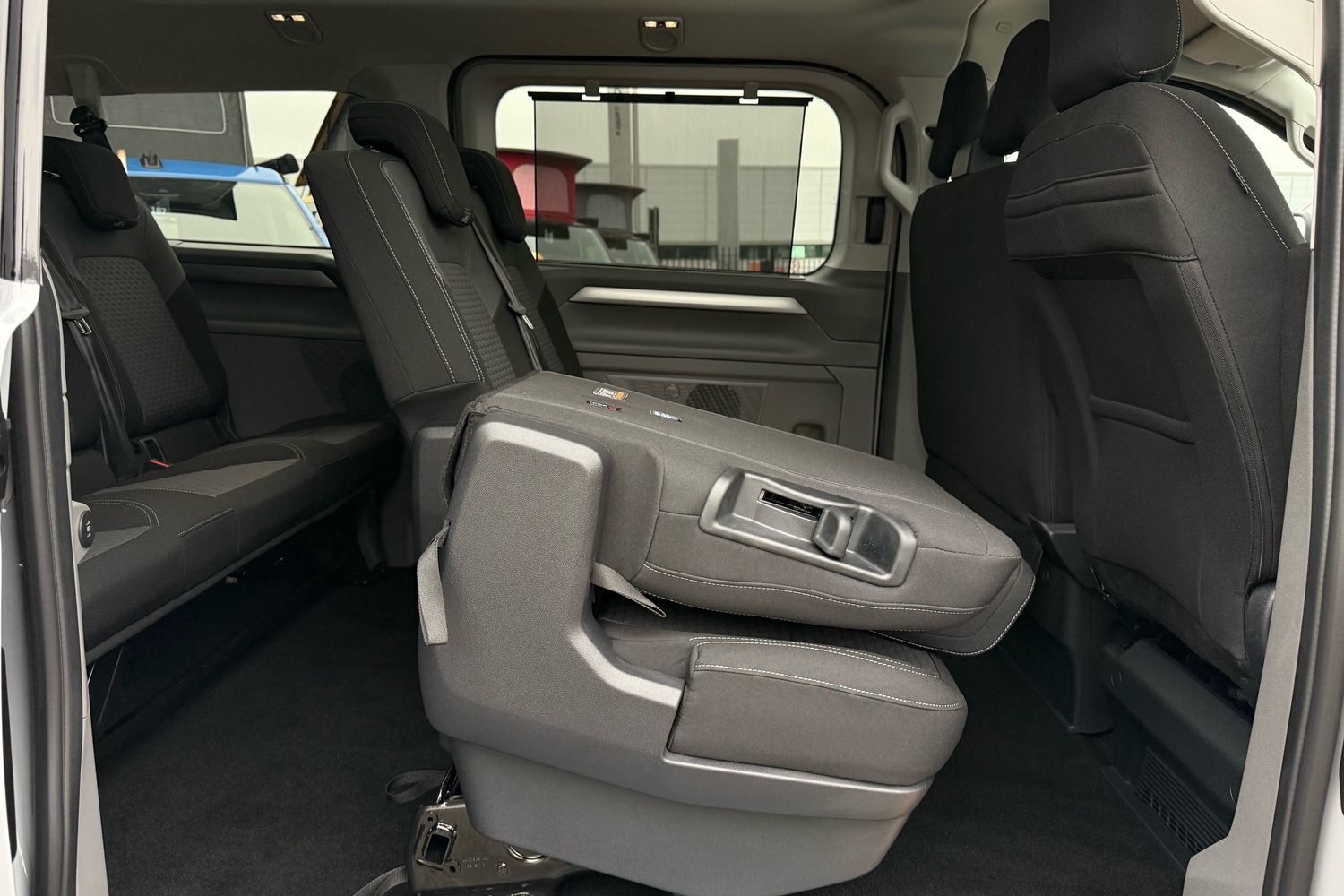 Used Volkswagen Transporter Shuttle 2025 for sale - 77048476: Photo 46