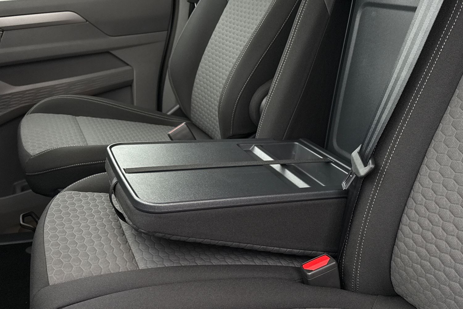 Used Volkswagen Transporter Shuttle 2025 for sale - 77048476: Photo 51