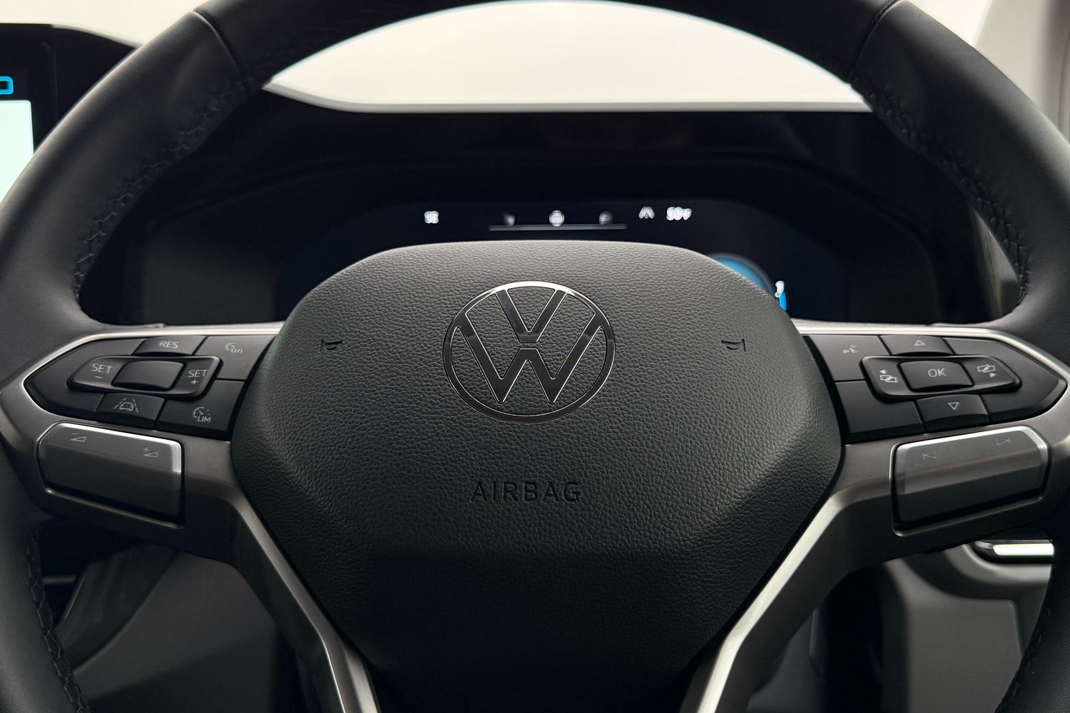 Used Volkswagen Transporter Shuttle 2025 for sale - 77048476: Photo 59