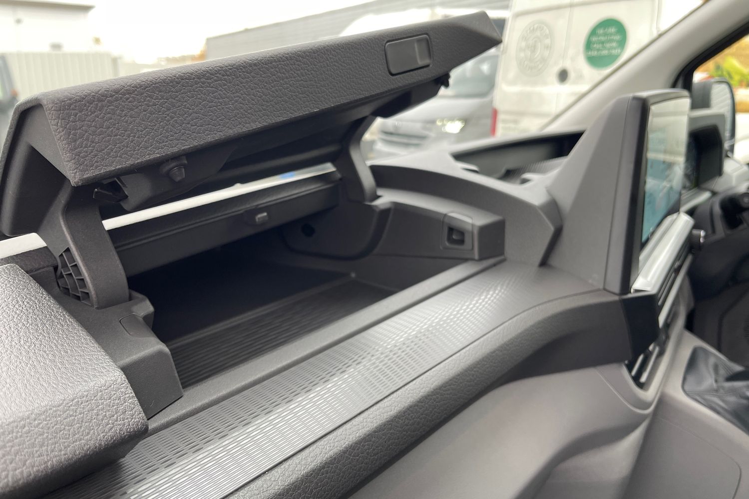 Used Volkswagen Transporter 2025 for sale - 76515816: Photo 57