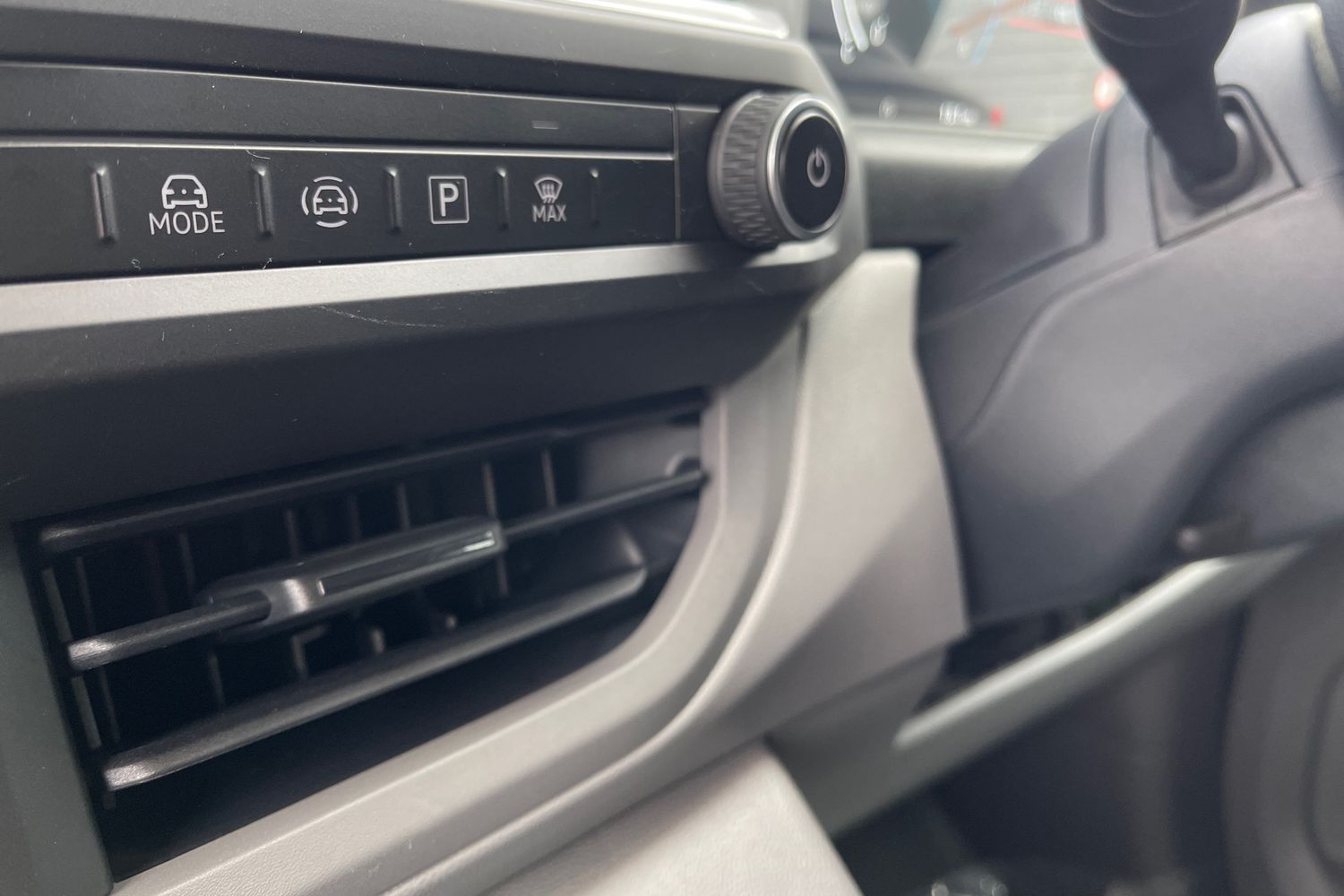 Used Volkswagen Transporter 2025 for sale - 76515816: Photo 60