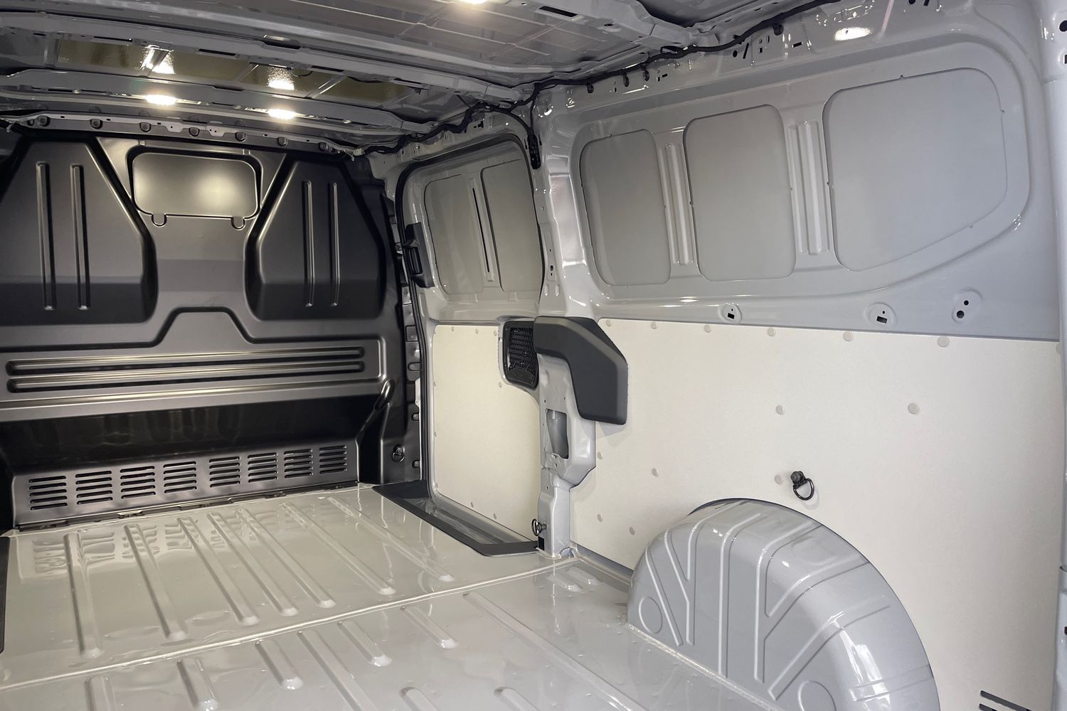 Used Volkswagen Transporter 2025 for sale - 76519968: Photo 30