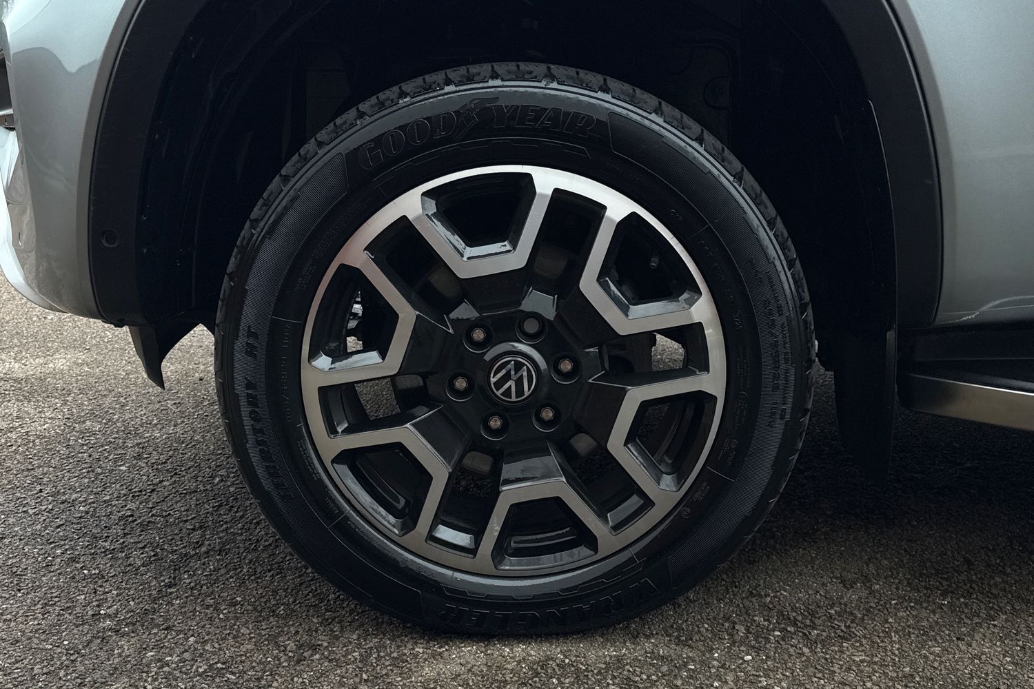 Used Volkswagen Amarok 2024 for sale - 77862893: Photo 13