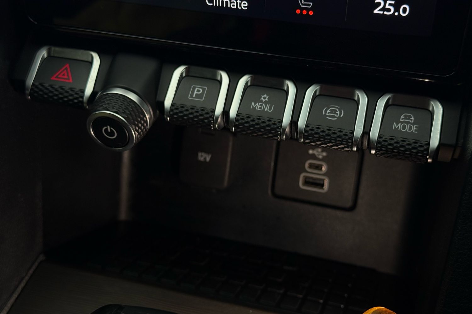 Used Volkswagen Amarok 2024 for sale - 77862893: Photo 57