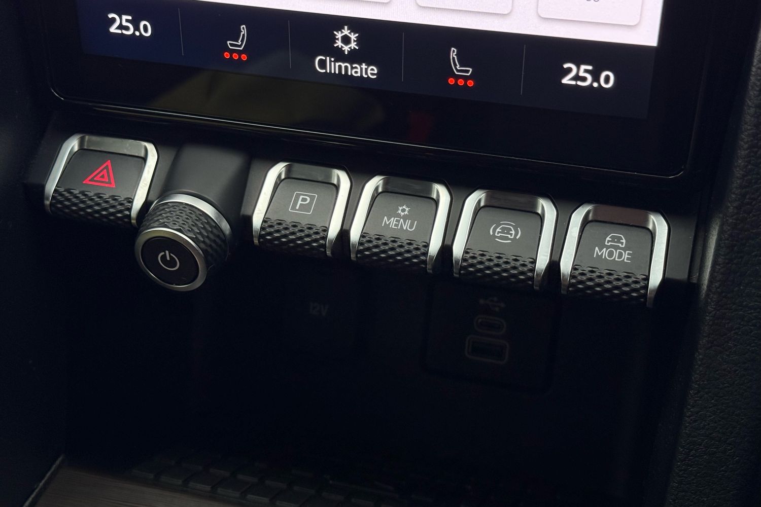 Used Volkswagen Amarok 2024 for sale - 77862893: Photo 58