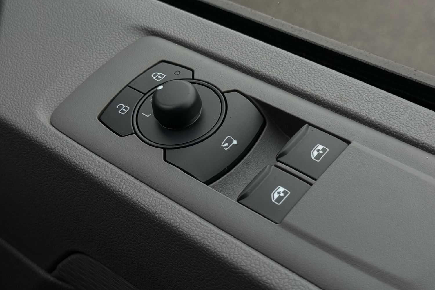 Used Volkswagen Transporter 2026 for sale - 78055866: Photo 56